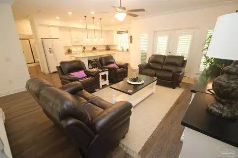 Living - 6130 Dollarweed Dr, Pace, FL 32571 photo 2 of 3