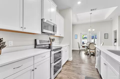 Entry Way - 5647 Dunridge Dr, Pace, FL 32571 photo 3 of 4