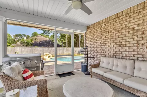 Exterior - 5647 Dunridge Dr, Pace, FL 32571 photo 4 of 15