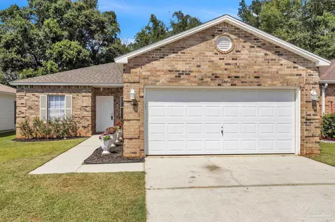 644 Saleta St, Pensacola, FL 32534