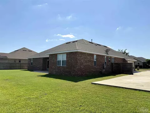 Exterior - 1711 Brightleaf Cir, Cantonment, FL 32533 photo 11 of 17