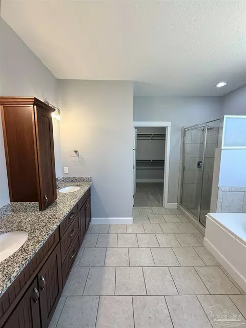 Bath - 1711 Brightleaf Cir, Cantonment, FL 32533 photo 1 of 8