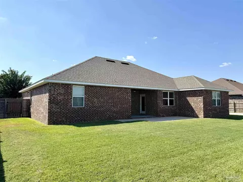 Exterior - 1711 Brightleaf Cir, Cantonment, FL 32533 photo 14 of 17
