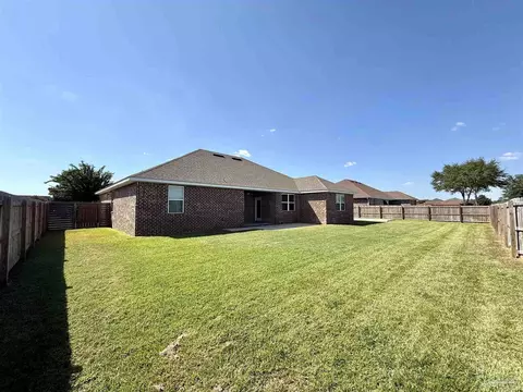 Exterior - 1711 Brightleaf Cir, Cantonment, FL 32533 photo 15 of 17