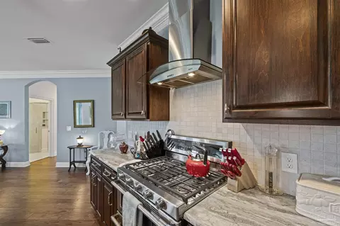 Kitchen - 5757 Cobble Creek Dr, Pace, FL 32571 photo 5 of 7