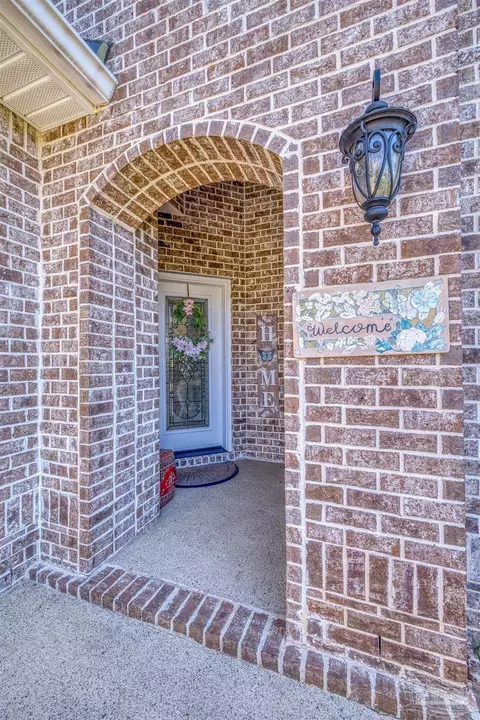 Exterior - 5757 Cobble Creek Dr, Pace, FL 32571 photo 3 of 10