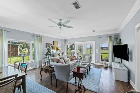 Living - 5757 Cobble Creek Dr, Pace, FL 32571 photo 2 of 4