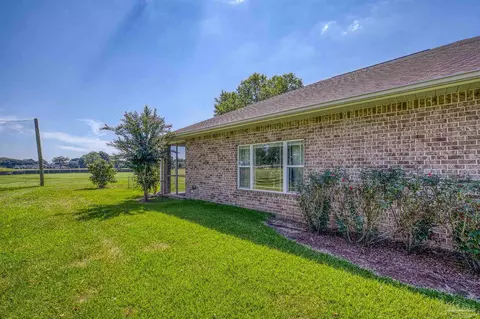 Exterior - 5757 Cobble Creek Dr, Pace, FL 32571 photo 9 of 10