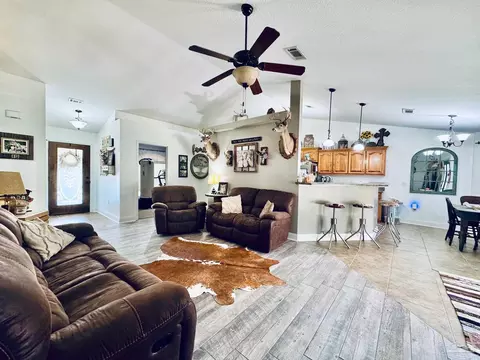 5045 Toebars Tr, Milton, FL 32583 photo 7