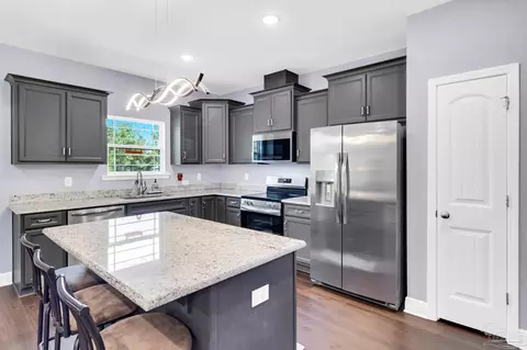 Kitchen - 3558 Autumn Ridge Rd, Pace, FL 32571 photo 2 of 3