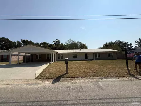 5534 Polaris Dr, Milton, FL 32570