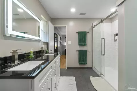 Bath - 1911 Mathison Rd, Cantonment, FL 32533 photo 1 of 4