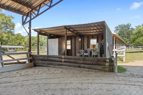 Exterior - 1911 Mathison Rd, Cantonment, FL 32533 photo 10 of 16