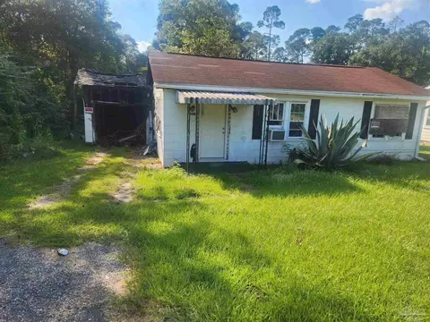 301 Homeland Ave, Cantonment, FL 32533