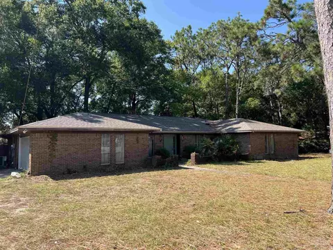 7985 Gawin Dr, Pensacola, FL 32514