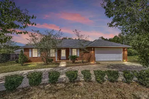 888 Maple Woods Cir, Pensacola, FL 32534