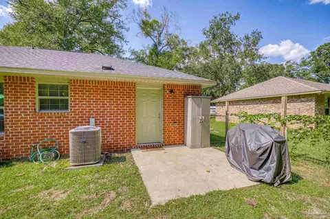 4504 Edgewood Dr, Milton, FL 32583 photo 27