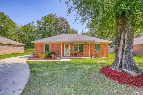 4504 Edgewood Dr, Milton, FL 32583 photo 3