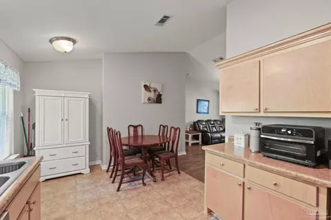 4504 Edgewood Dr, Milton, FL 32583 photo 16
