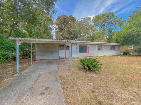 924 Cranbrook Ave, Pensacola, FL 32505