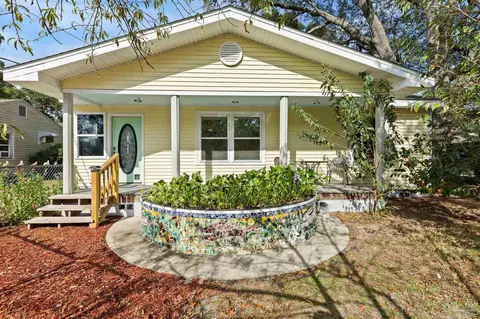 4 Ruberia Ave, Pensacola, FL 32507