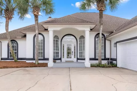 Exterior - 3159 Cobblestone Dr, Pace, FL 32571 photo 4 of 11