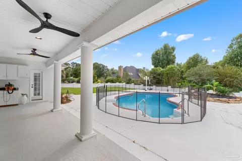 Exterior - 3159 Cobblestone Dr, Pace, FL 32571 photo 6 of 11