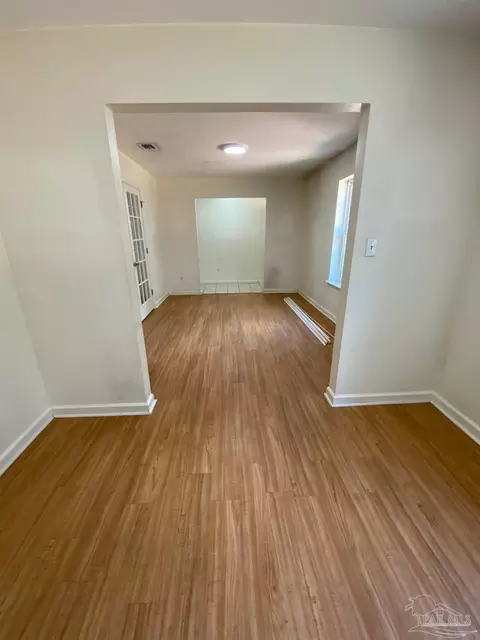 Living - 1820 Garcon Point Rd, Milton, FL 32583 photo 2 of 3