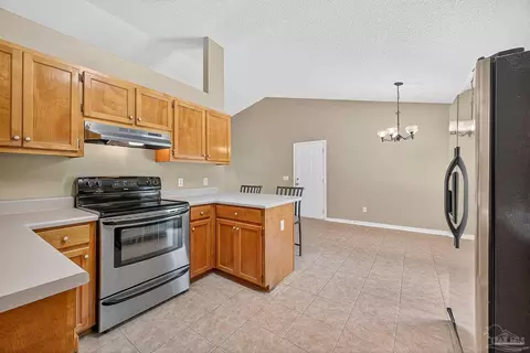 Kitchen - 7331 Copter Ln, Milton, FL 32570 photo 3 of 5