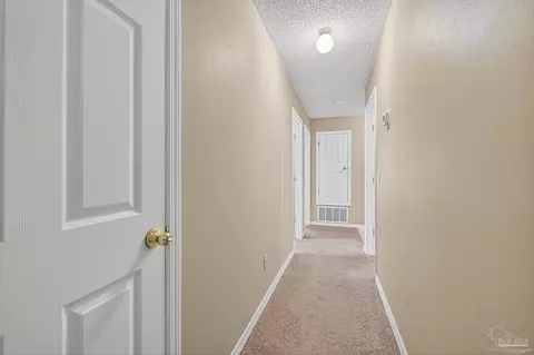 Entry Way - 7331 Copter Ln, Milton, FL 32570 photo 4 of 4