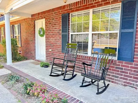 1109 E Hatton St, Pensacola, FL 32503