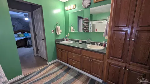 Bath - 3171 Sam Sullivan Rd, Millry, AL 36558 photo 3 of 3