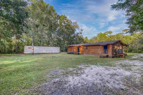 Exterior - 2989 N 5th Ave, Milton, FL 32583 photo 10 of 23