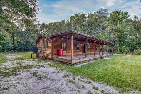 Exterior - 2989 N 5th Ave, Milton, FL 32583 photo 13 of 23