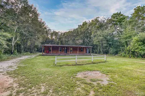 Exterior - 2989 N 5th Ave, Milton, FL 32583 photo 15 of 23