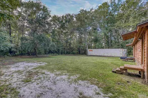 Exterior - 2989 N 5th Ave, Milton, FL 32583 photo 11 of 23