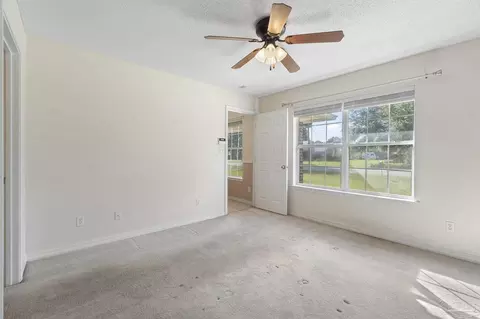 Bedroom - 5246 Persimmon Ln, Milton, FL 32570 photo 2 of 6