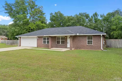 Exterior - 5246 Persimmon Ln, Milton, FL 32570 photo 3 of 7