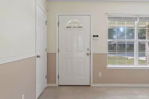 Entry Way - 5246 Persimmon Ln, Milton, FL 32570 photo 1 of 3
