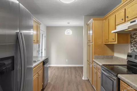 Kitchen - 5246 Persimmon Ln, Milton, FL 32570 photo 1 of 3