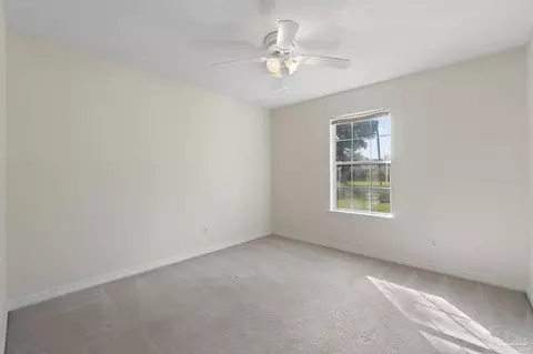 Bedroom - 5246 Persimmon Ln, Milton, FL 32570 photo 5 of 6