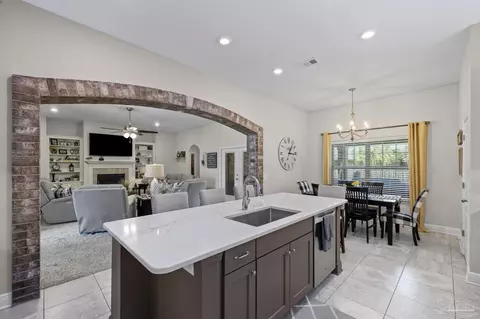 Kitchen - 5587 Dunridge Dr, Pace, FL 32571 photo 2 of 4