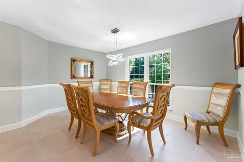 Dining - 7232 Bayshore Dr, Milton, FL 32583 photo 1 of 2