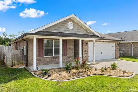 Exterior - 4082 Chickadee St, Milton, FL 32583 photo 3 of 14