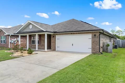 Exterior - 4082 Chickadee St, Milton, FL 32583 photo 2 of 14