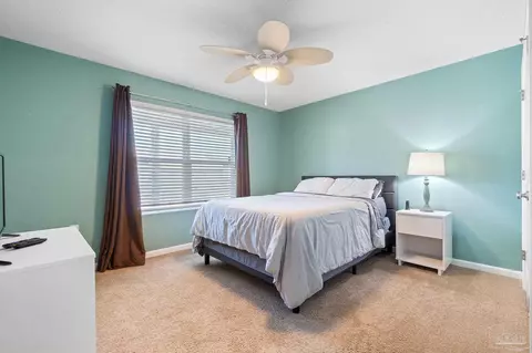 Bedroom - 4082 Chickadee St, Milton, FL 32583 photo 1 of 9