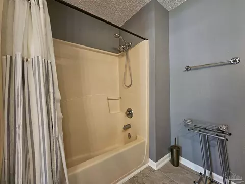 Bath - 5792 Todd St, Pace, FL 32571 photo 2 of 3