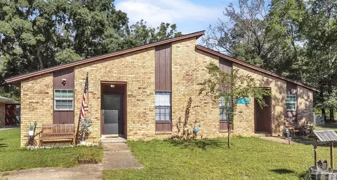 3191 Muldoon Rd #A & B, Pensacola, FL 32526