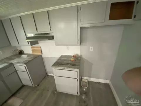 622 Ayers St, Molino, FL 32577 photo 5