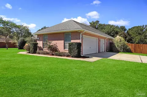 6057 Paige Pointe Dr, Milton, FL 32570 photo 9